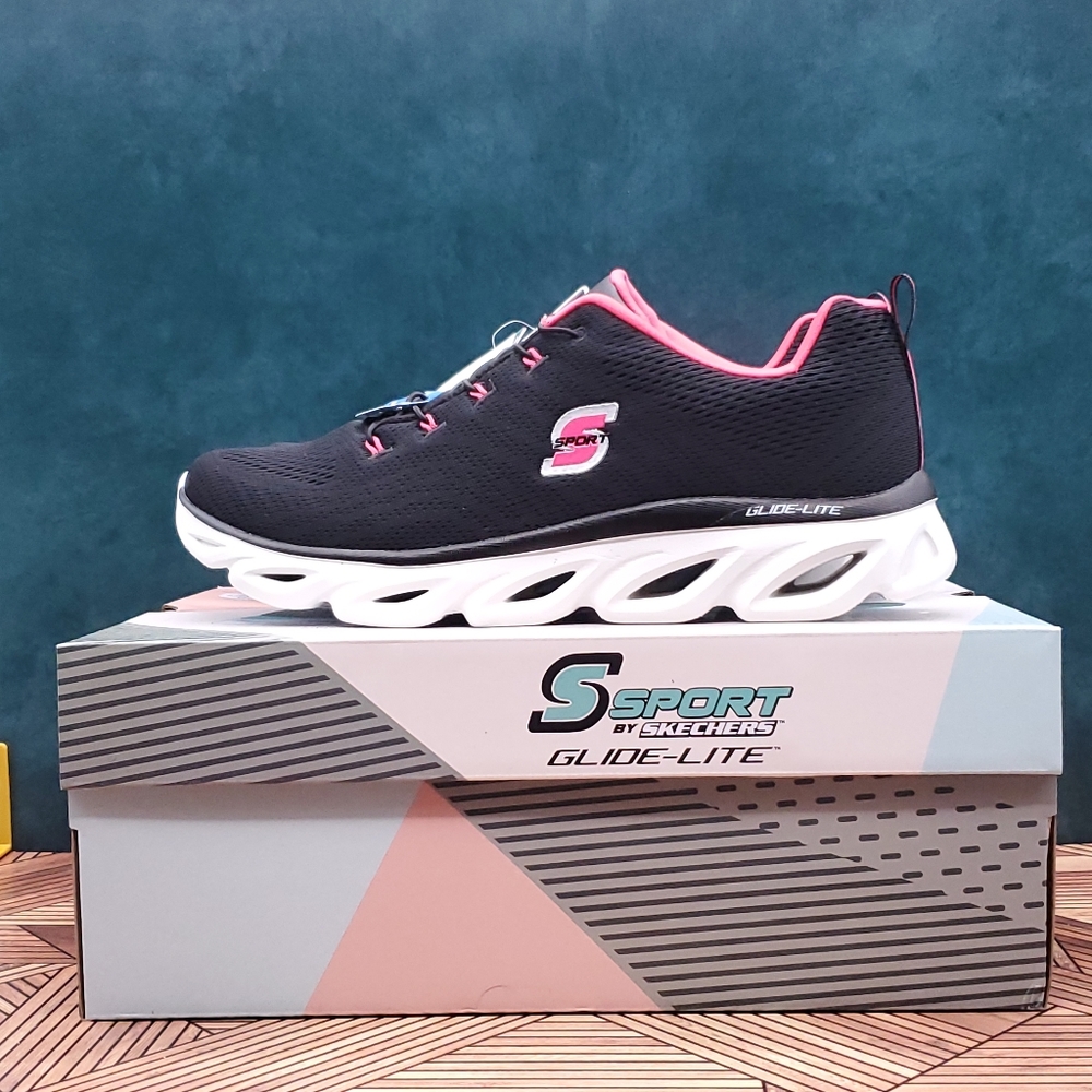 Women's S Sport By Skechers Ashlina Apparel Sneakers Size 12